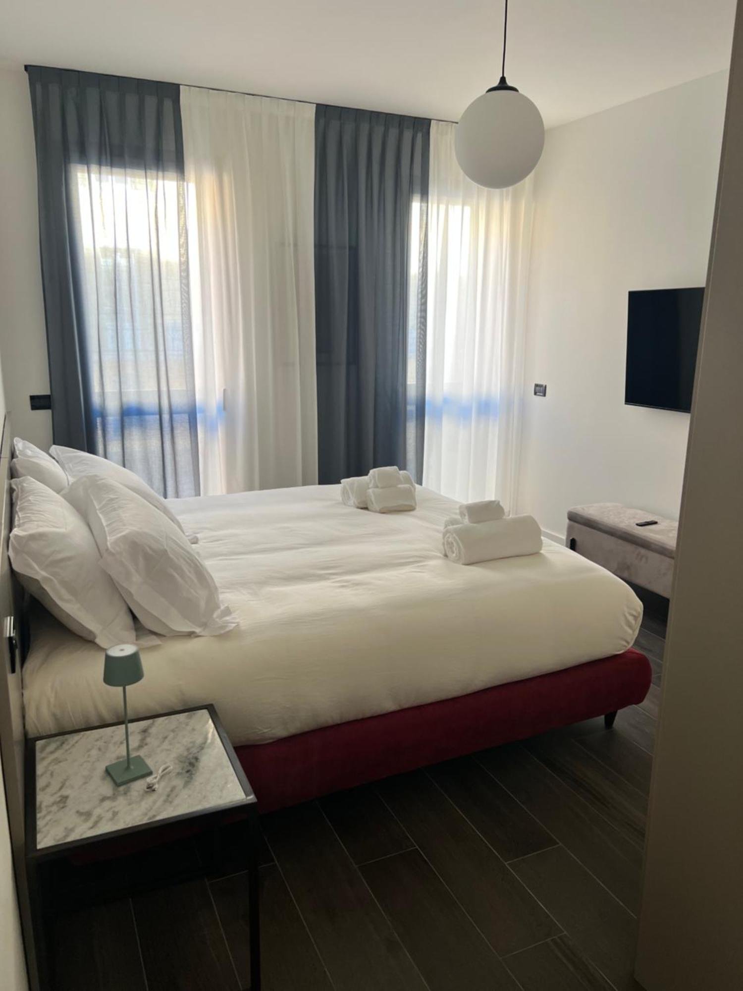 Cremona Inn Aparthotel Eksteriør bilde